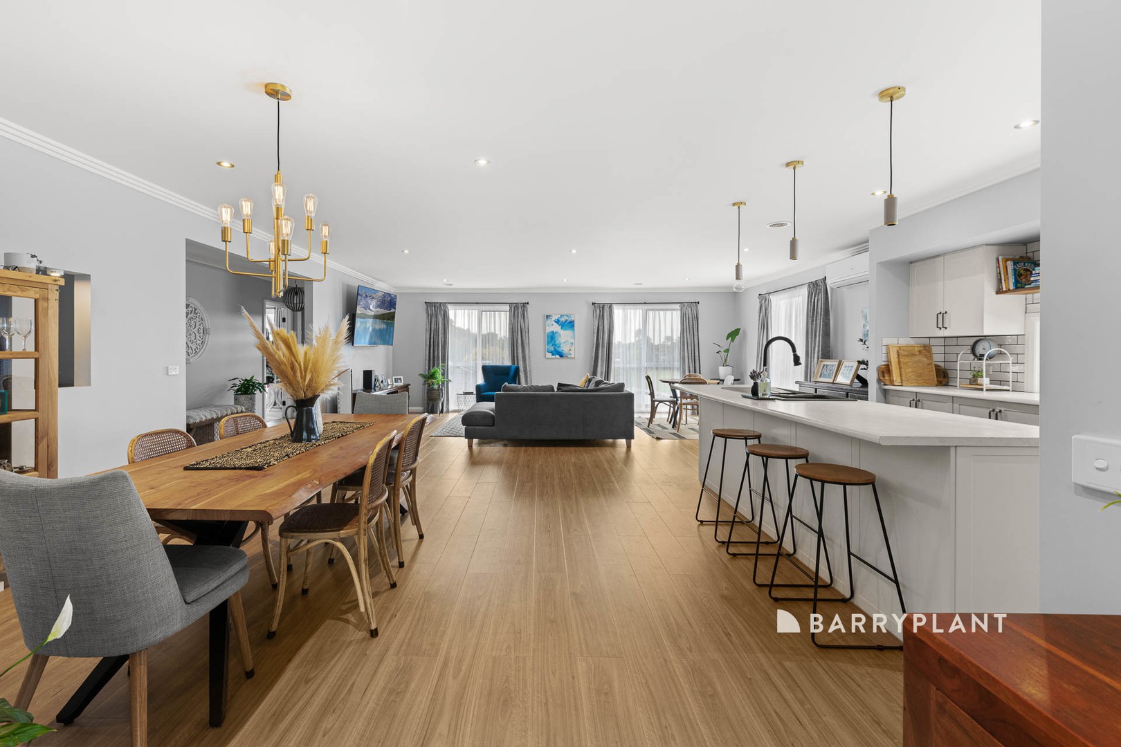 2 Southern Close, Drouin, VIC 3818, Drouin - Thumbnail 4