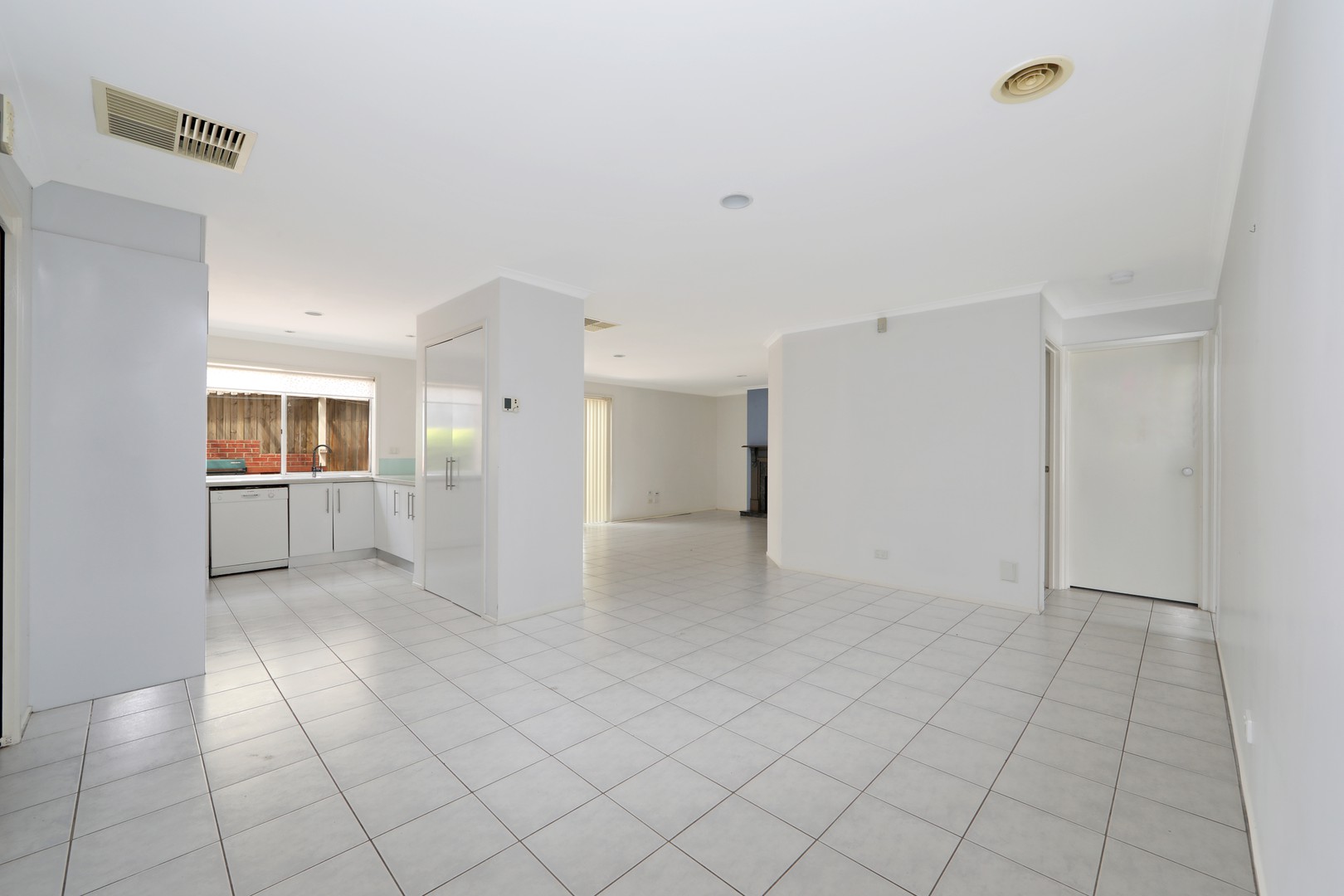 2 Stableford Court, Rowville, VIC 3178, Rowville - Thumbnail 3