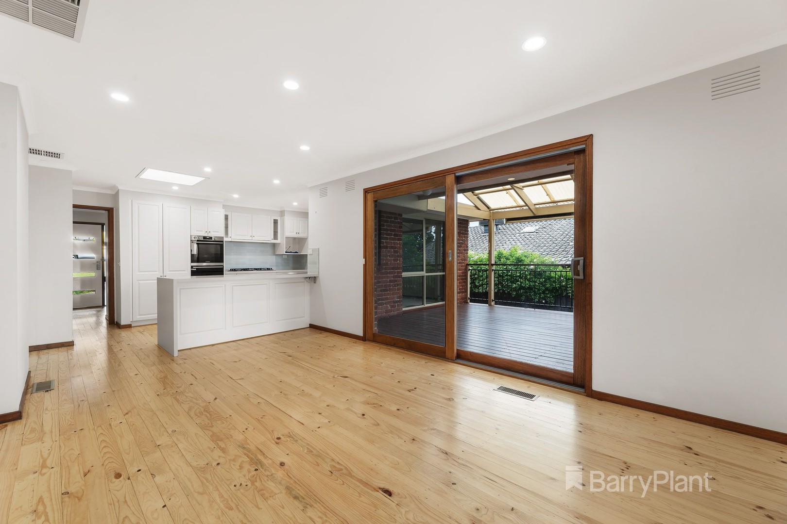 2 Stonington Place, Ringwood, VIC 3134, Ringwood - Thumbnail 4
