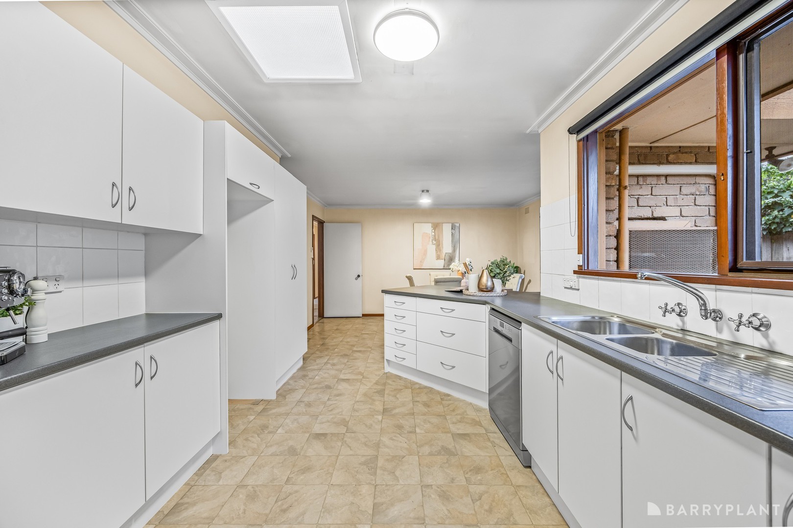 2 Sunset Drive, Heathmont, VIC 3135, Heathmont - Thumbnail 6