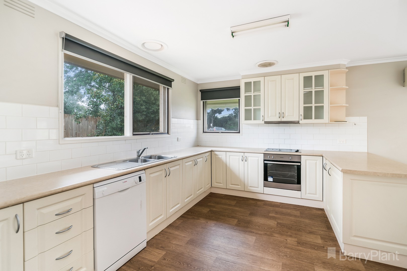 2 Sutherland Street, Kilmore, VIC 3764, Kilmore - Thumbnail 3