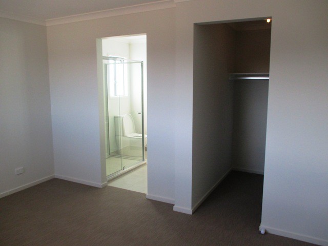 2 Suva Street, Point Cook, VIC 3030, Point Cook - Thumbnail 6