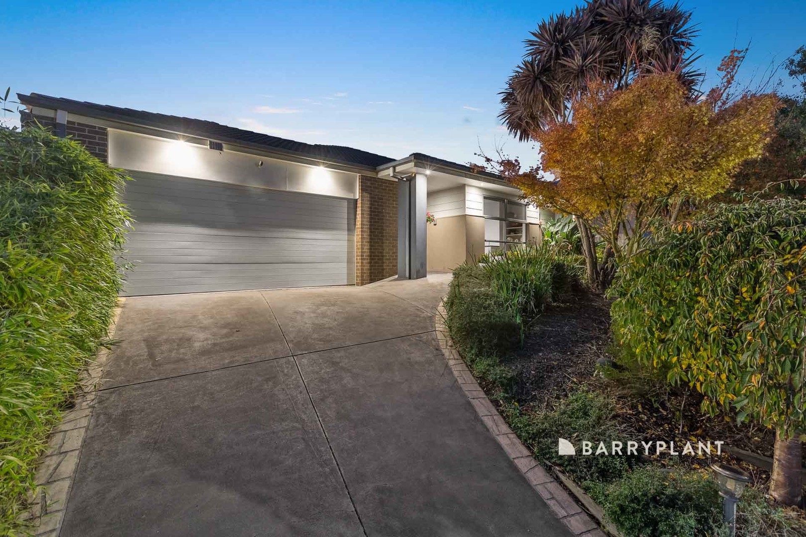 2 Sweetlands Court, Mount Martha, VIC 3934 - Thumbnail 2 - 26/05/2025