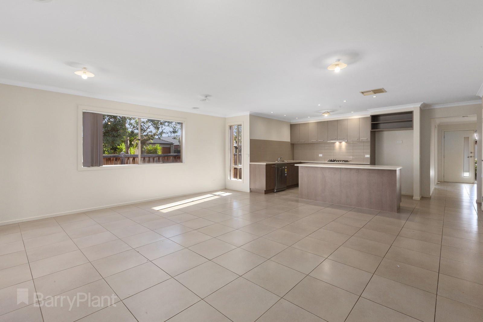 2 Tamborine Avenue, Point Cook, VIC 3030, Point Cook - Thumbnail 8