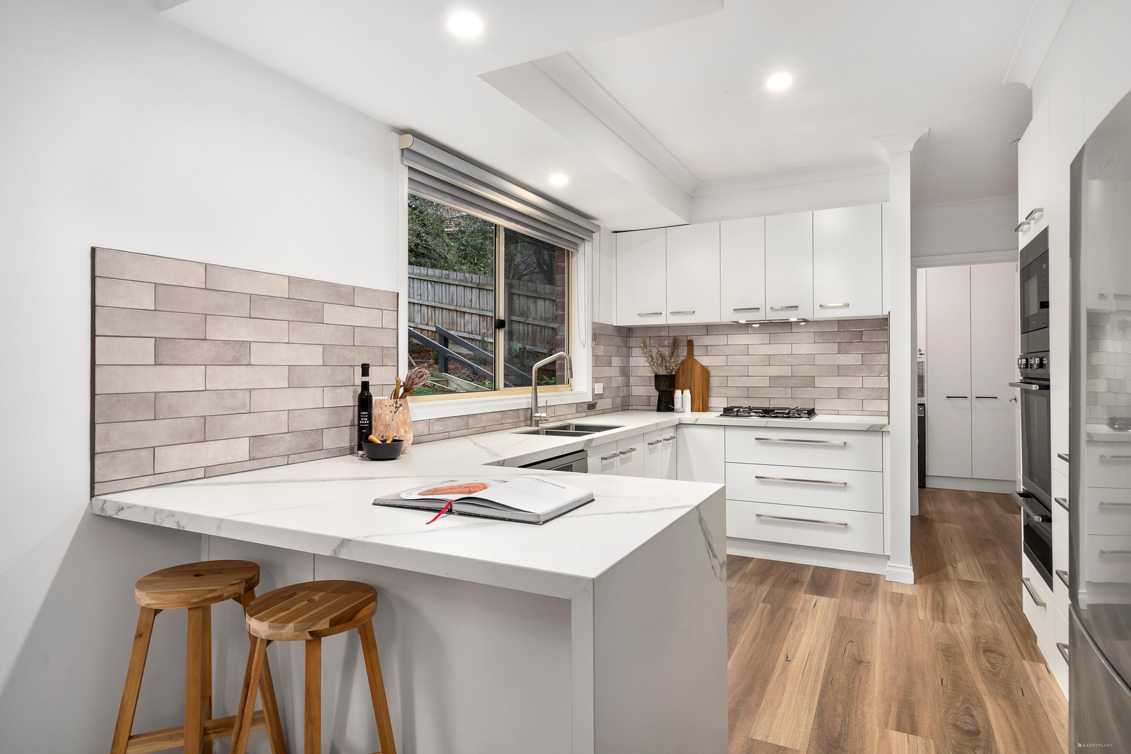 2 Tathra Place, St Helena, VIC 3088, St Helena - Thumbnail 3