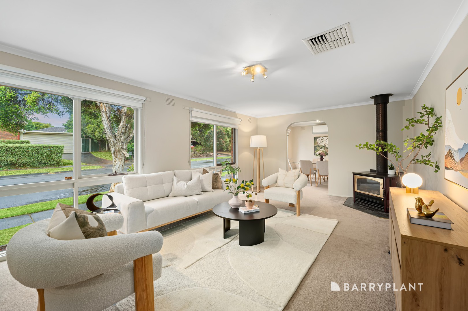 2 Taunton Crescent, Scoresby, VIC 3179 - Thumbnail 1 - 20/04/2026