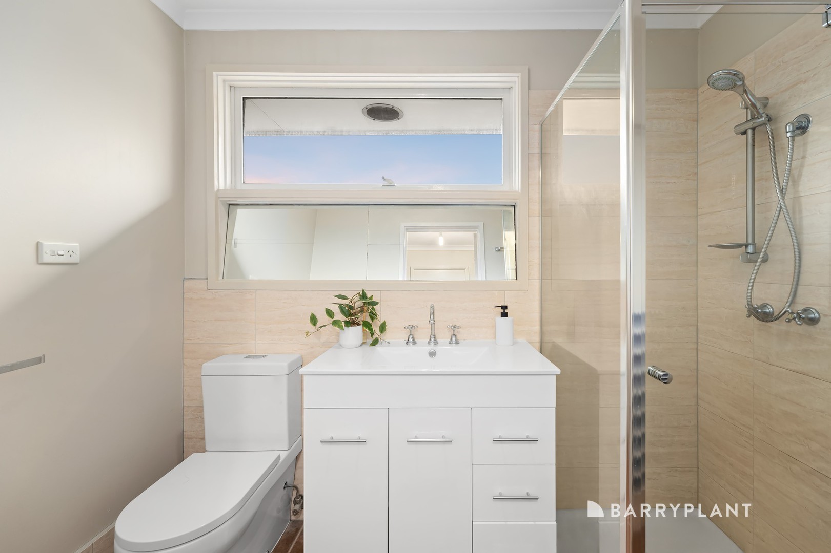 2 Taunton Crescent, Scoresby, VIC 3179, Scoresby - Thumbnail 8