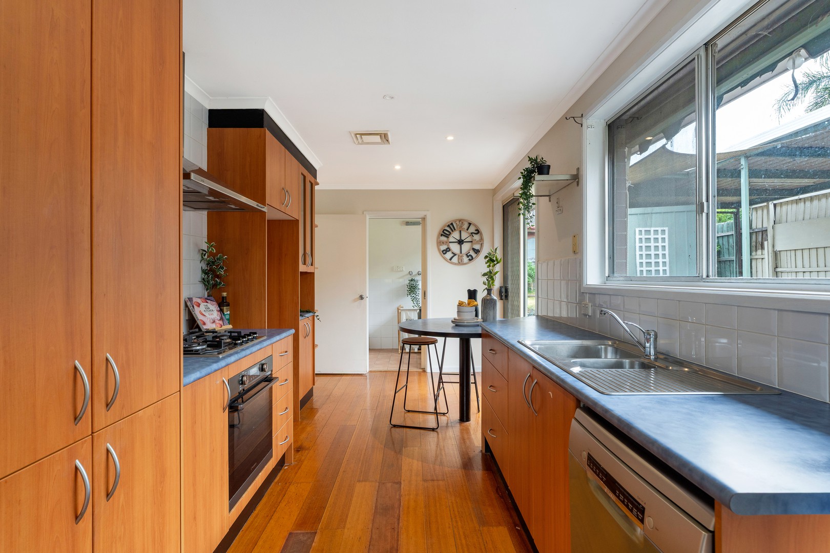 2 Taunton Place, Gladstone Park, VIC 3043, Gladstone Park - Thumbnail 6