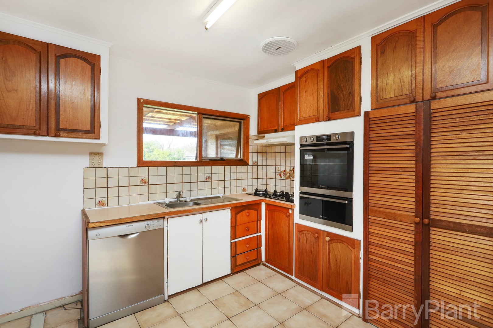 2 Taunton Street, Sunshine, VIC 3020, Sunshine - Thumbnail 3