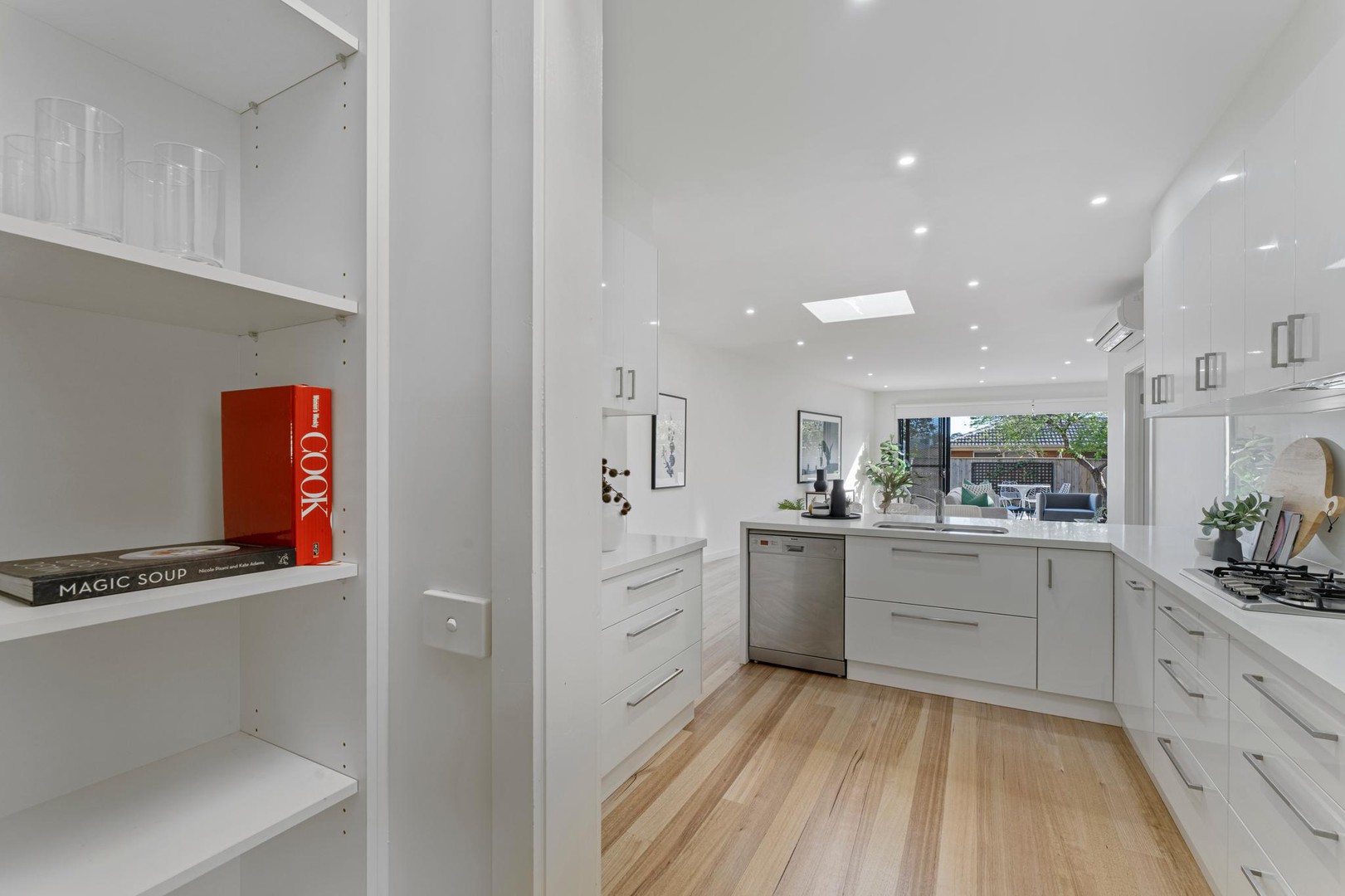2 Taylor Court, Highton, VIC 3216, Highton - Thumbnail 5