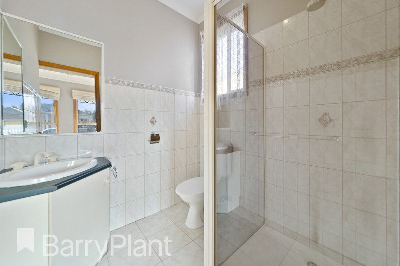 2 Taylors CourtCaroline Springs, VIC 3023  - Leased, Caroline Springs - Thumbnail 7
