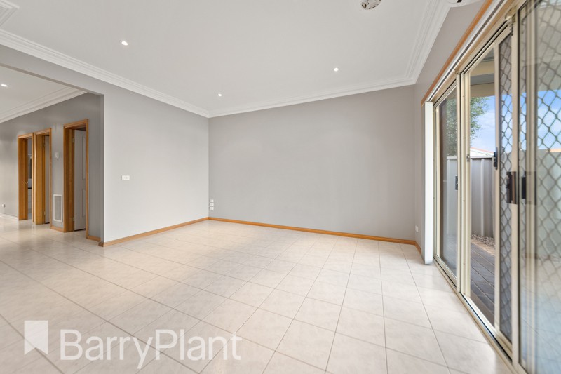 2 Taylors CourtCaroline Springs, VIC 3023  - Leased, Caroline Springs - Thumbnail 8