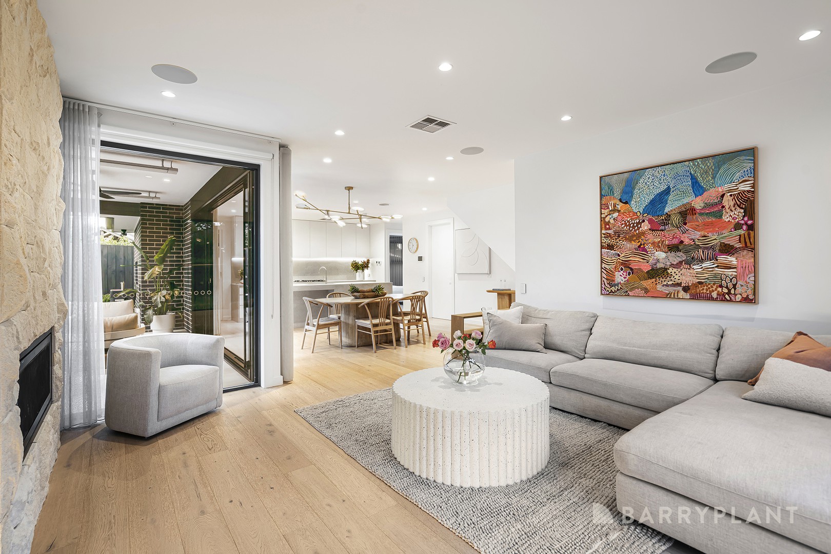 2 Terra Rossa Court, Mooroolbark, VIC 3138, Mooroolbark - Thumbnail 3
