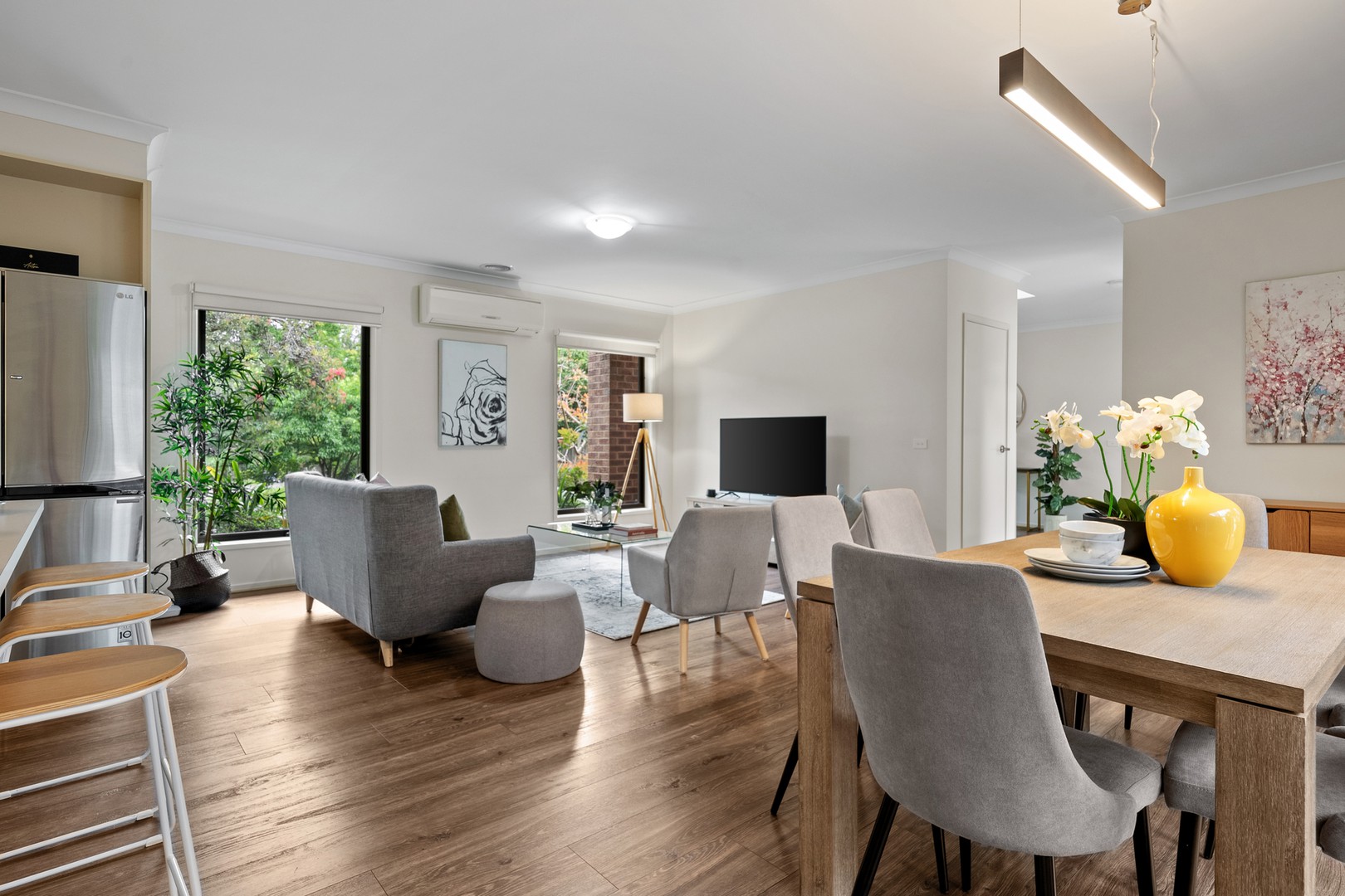 2 Thackeray Court, Croydon, VIC 3136, Croydon - Thumbnail 2