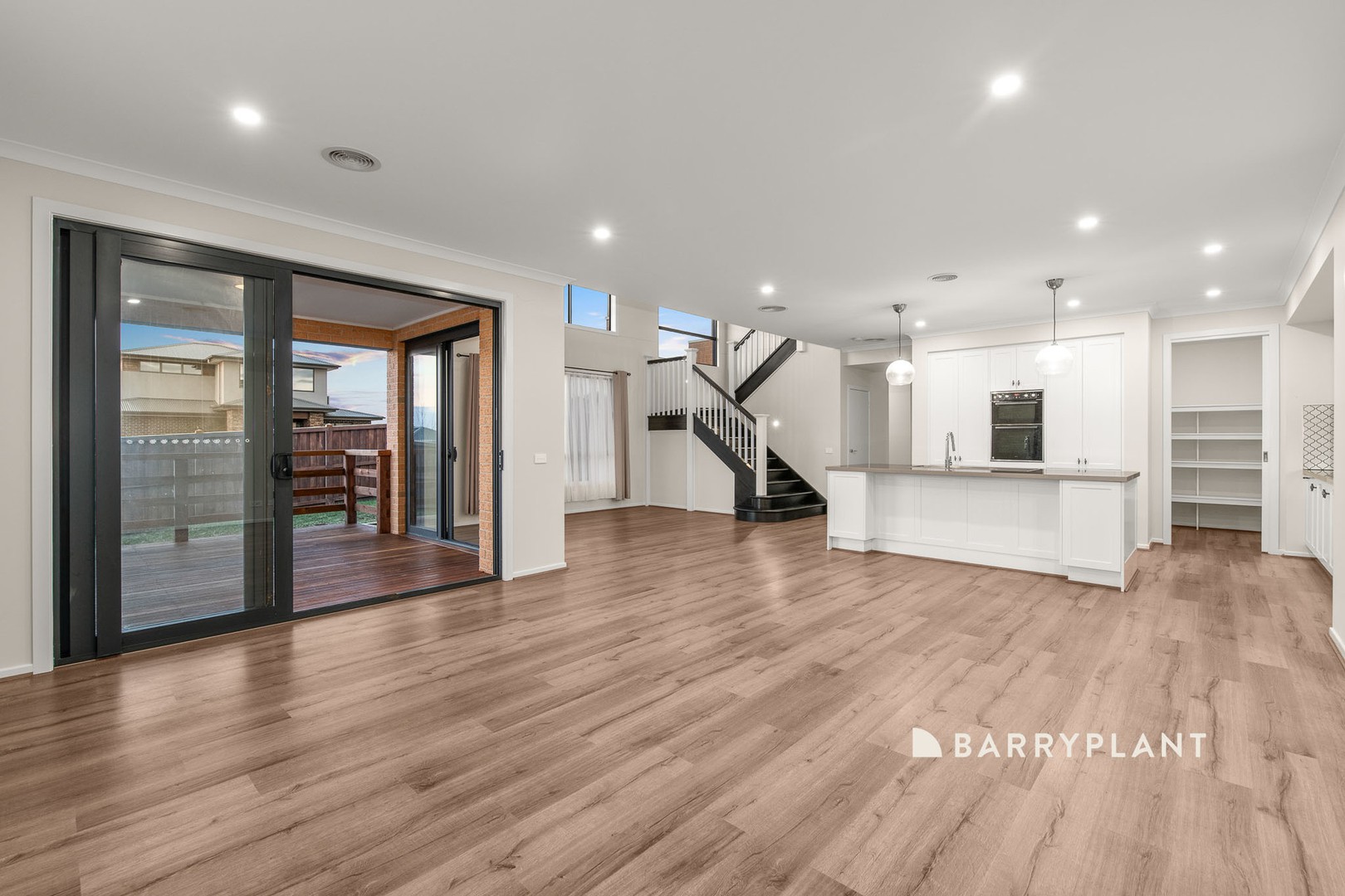 2 Thames Avenue, Drouin, VIC 3818, Drouin - Thumbnail 8