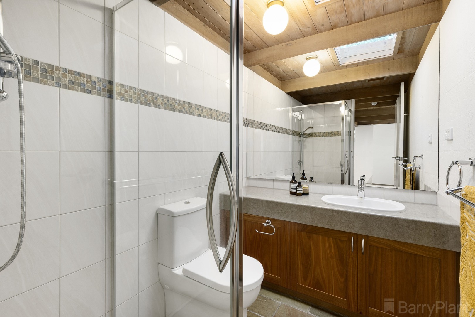 2 The Outlook, Heathmont, VIC 3135, Heathmont - Thumbnail 7