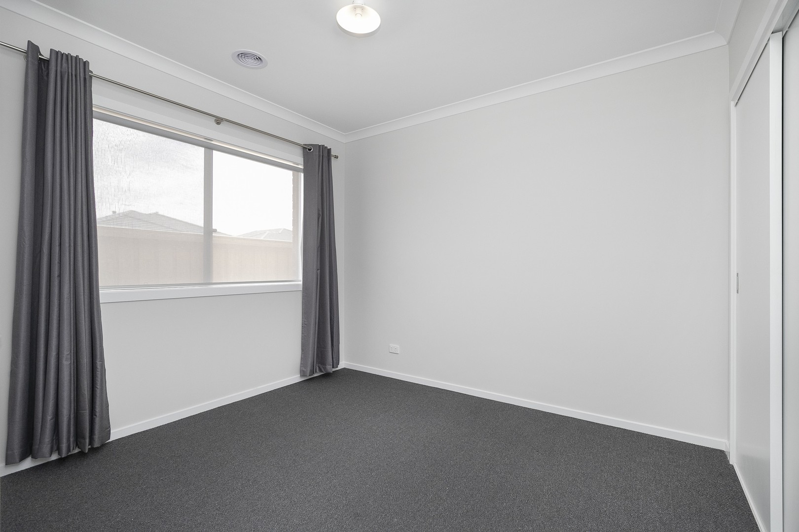 2 Thorn Road, Fraser Rise, VIC 3336, Fraser Rise - Thumbnail 8