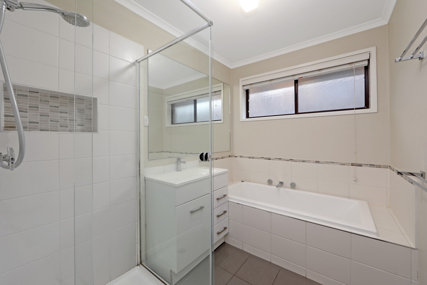 2 Tullaroop Court, Lysterfield, VIC 3156, Lysterfield - Thumbnail 6