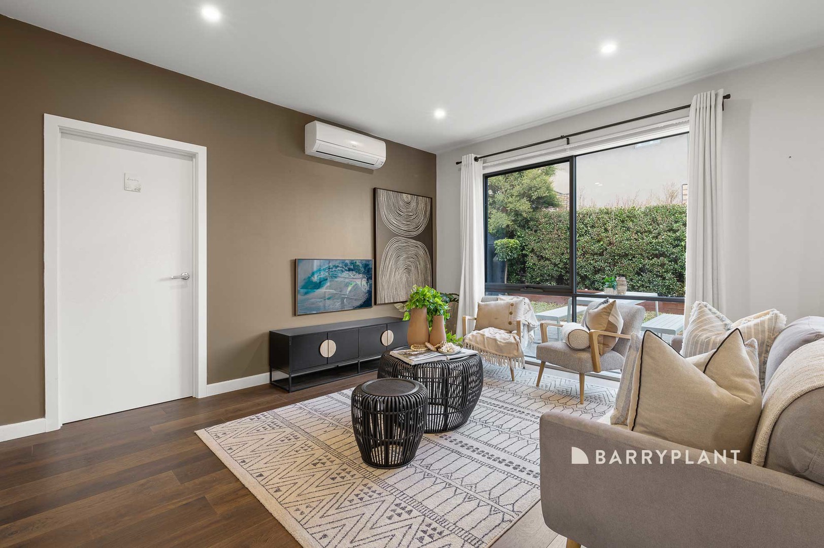 2 Tully Crescent, Narre Warren, VIC 3805, Narre Warren - Thumbnail 8