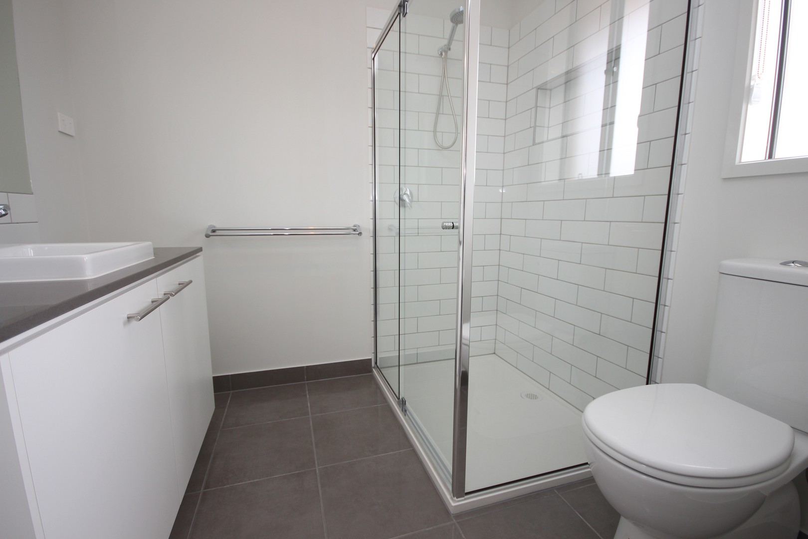 2 Tully Street, Charlemont, VIC 3217, Charlemont - Thumbnail 7
