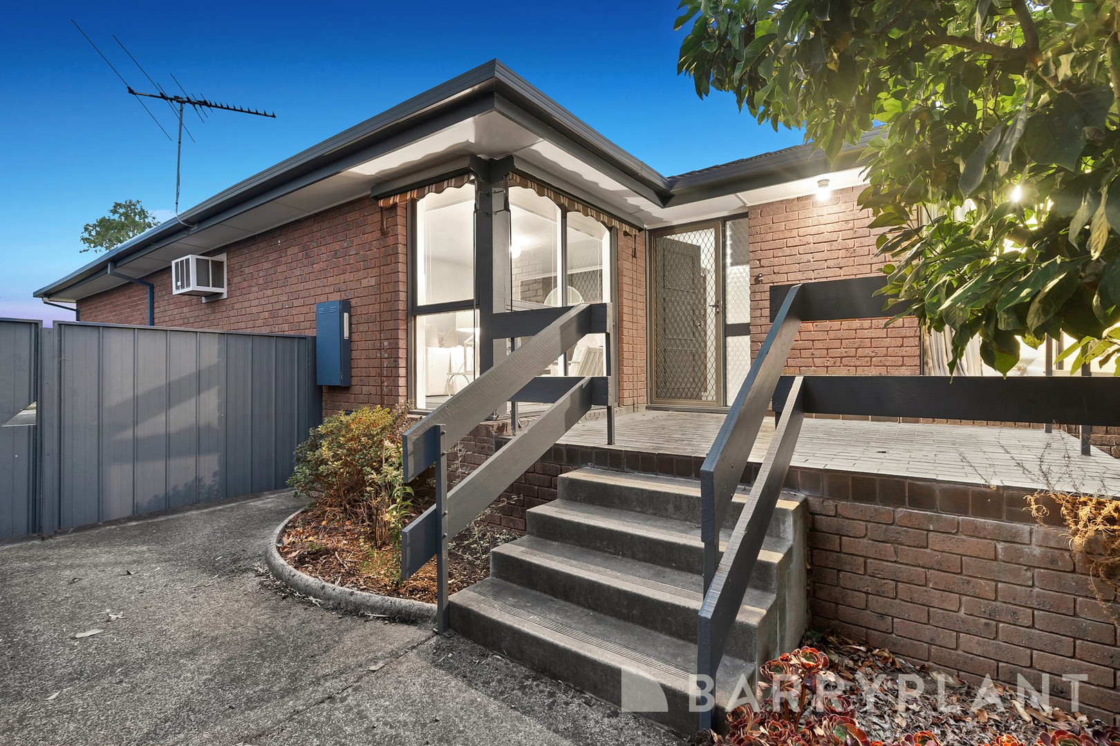 2 Vermont Avenue, Bundoora, VIC 3083, Bundoora - Thumbnail 2