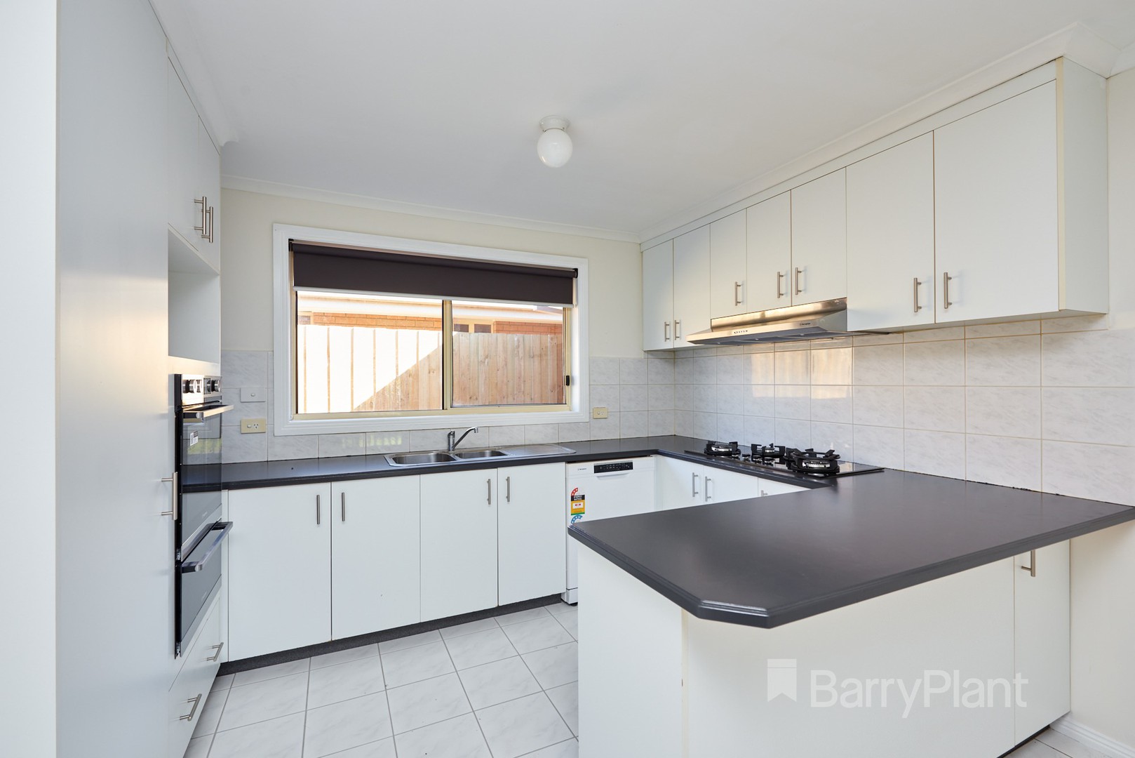 2 Viewside Way, Hampton Park, VIC 3976, Hampton Park - Thumbnail 3