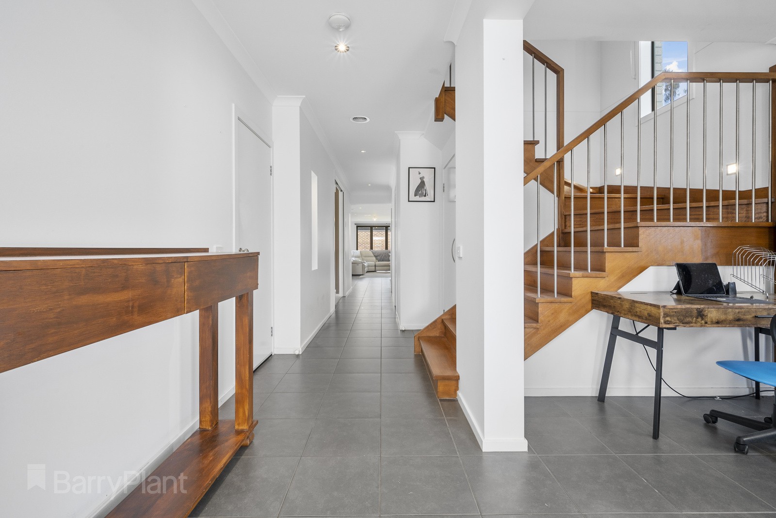 2 Waiben Crescent, Point Cook, VIC 3030, Point Cook - Thumbnail 2