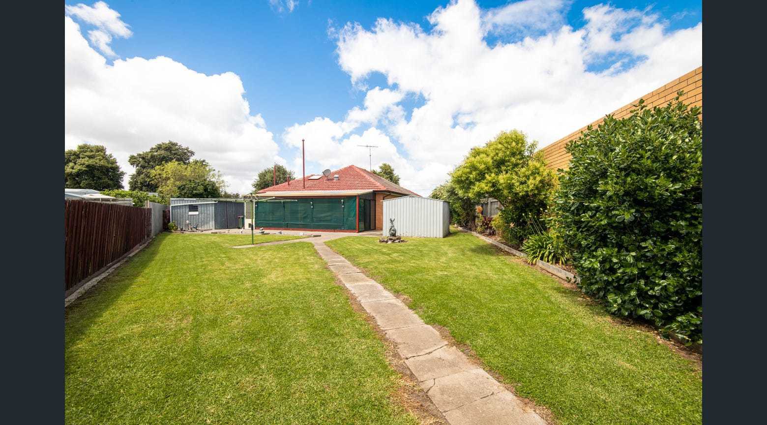 2 Waiora Avenue, Hamlyn Heights, VIC 3215, Hamlyn Heights - Thumbnail 8