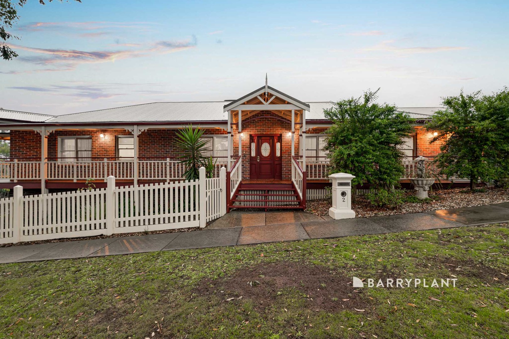 2 Wallace Crescent, Drouin, VIC 3818, Drouin - Thumbnail 2
