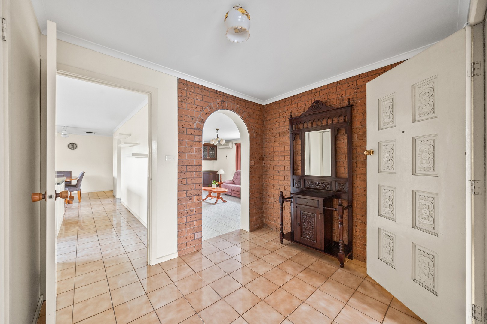 2 Wandella Court, Albanvale, VIC 3021 - Thumbnail 2 - 28/05/2026