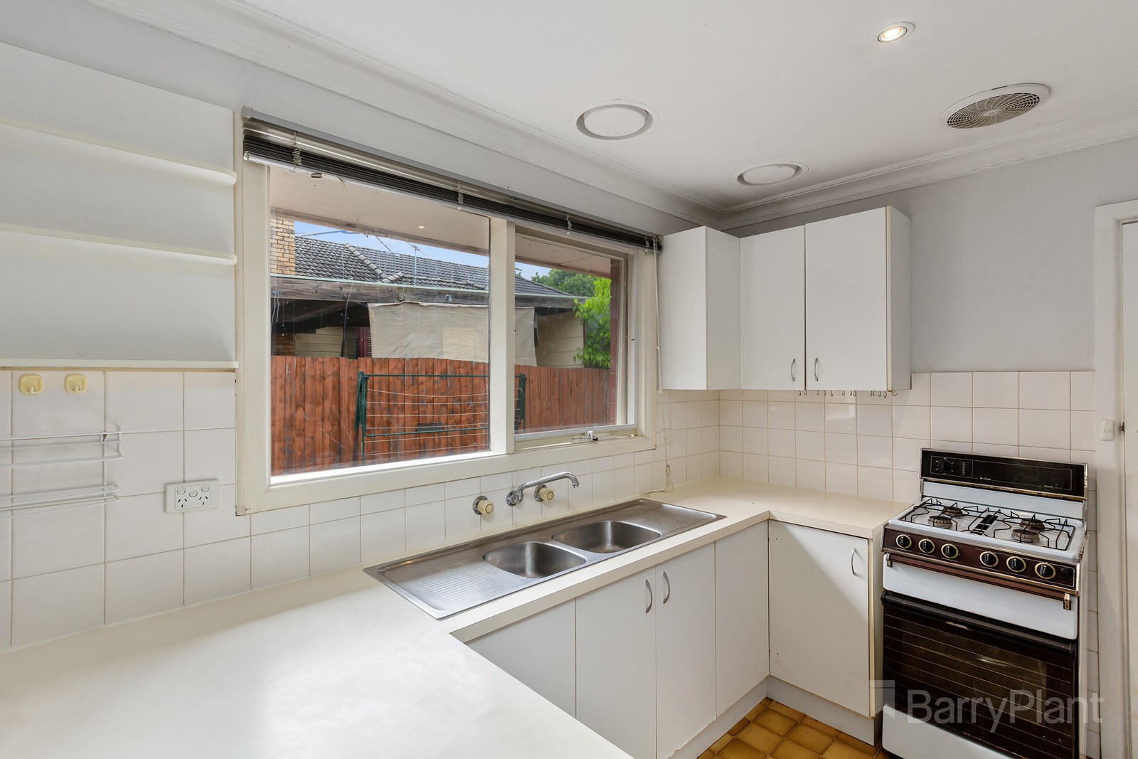2 Warrabel Road, Ferntree Gully, VIC 3156, Ferntree Gully - Thumbnail 4