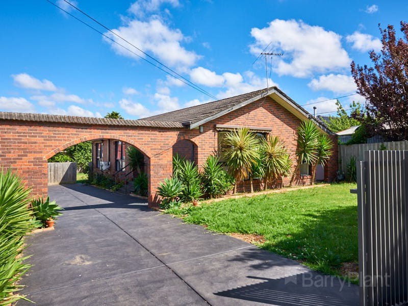 2 Warradale Court, Noble Park North, VIC 3174, Noble Park North - Thumbnail 2