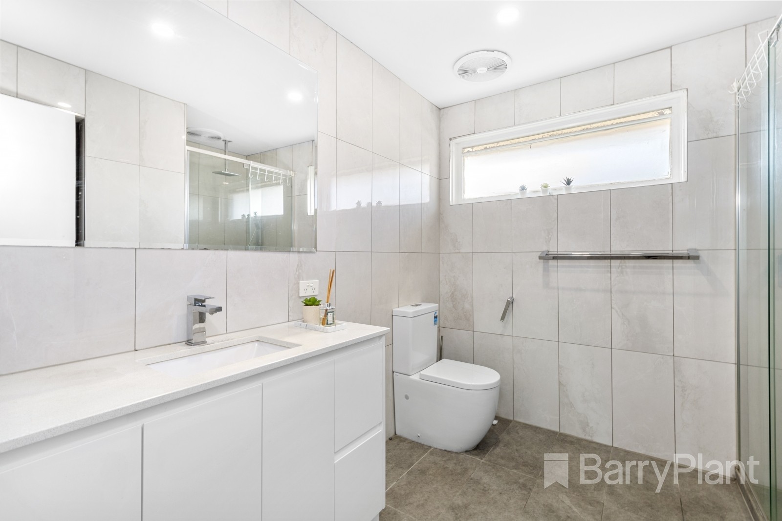 2 Warradale Court, Noble Park North, VIC 3174, Noble Park North - Thumbnail 3