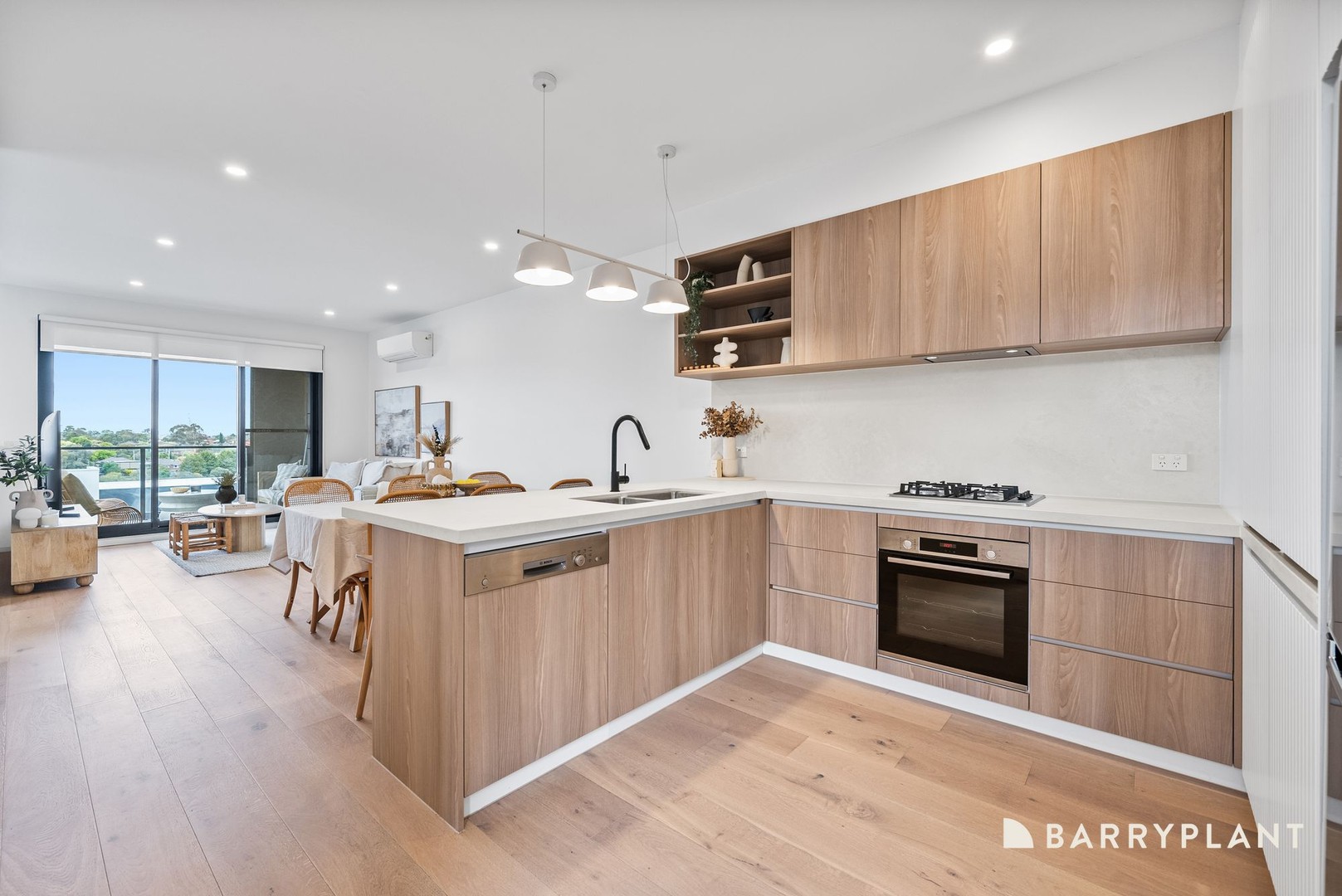 2 Wattlebird Court, Sunshine North, VIC 3020, Sunshine North - Thumbnail 3