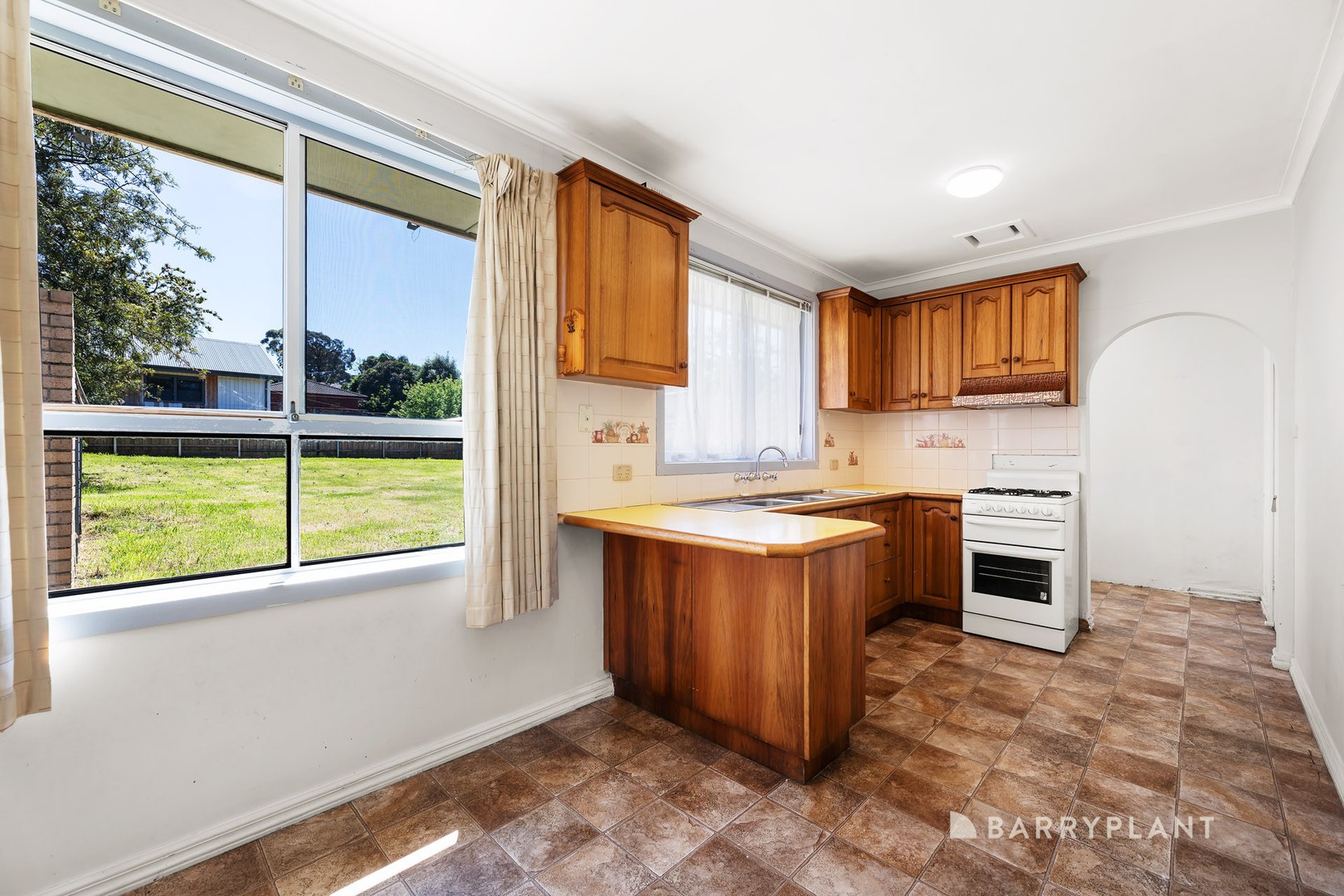 2 Wayne Court, Heathmont, VIC 3135, Heathmont - Thumbnail 2