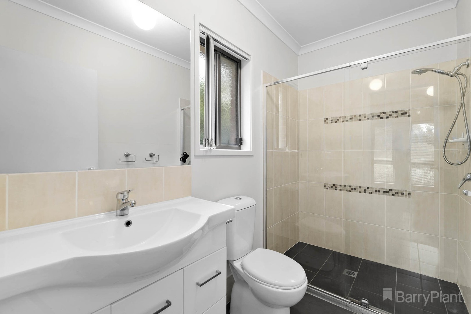 2 Webb Court, Pakenham, VIC 3810, Pakenham - Thumbnail 8