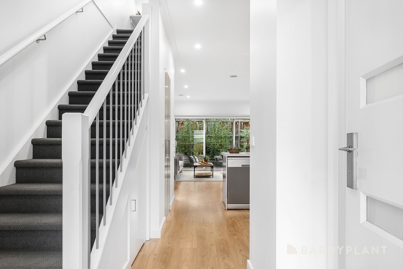 2 Welcome Close, Lilydale, VIC 3140 - Thumbnail 2 - 18/01/2024