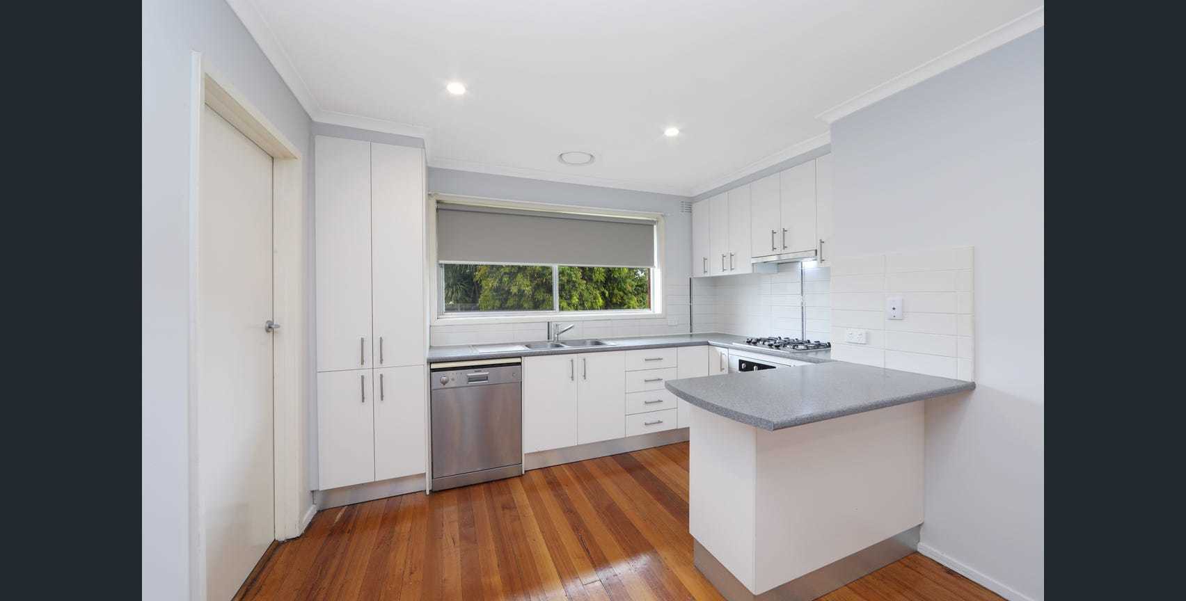 2 Werona Court, Mulgrave, VIC 3170 - Thumbnail 2 - 22/04/2026