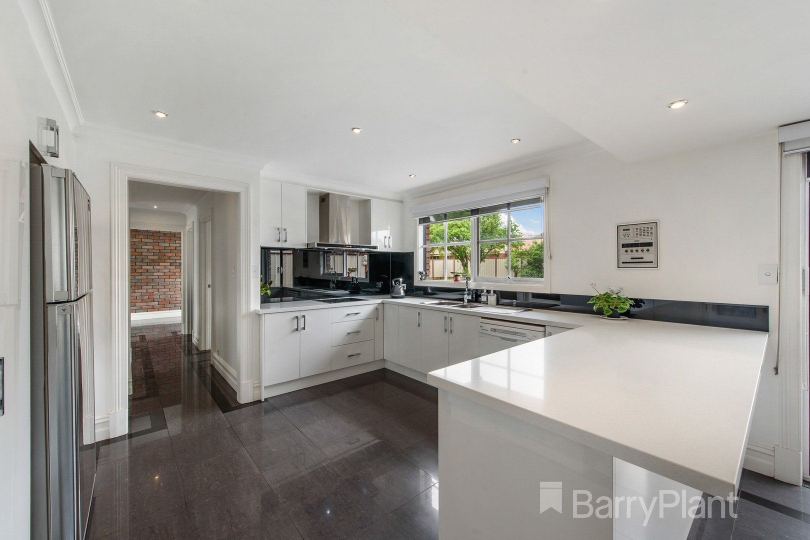 2 Westcott ParadeRockbank, VIC 3335, Rockbank - Thumbnail 2