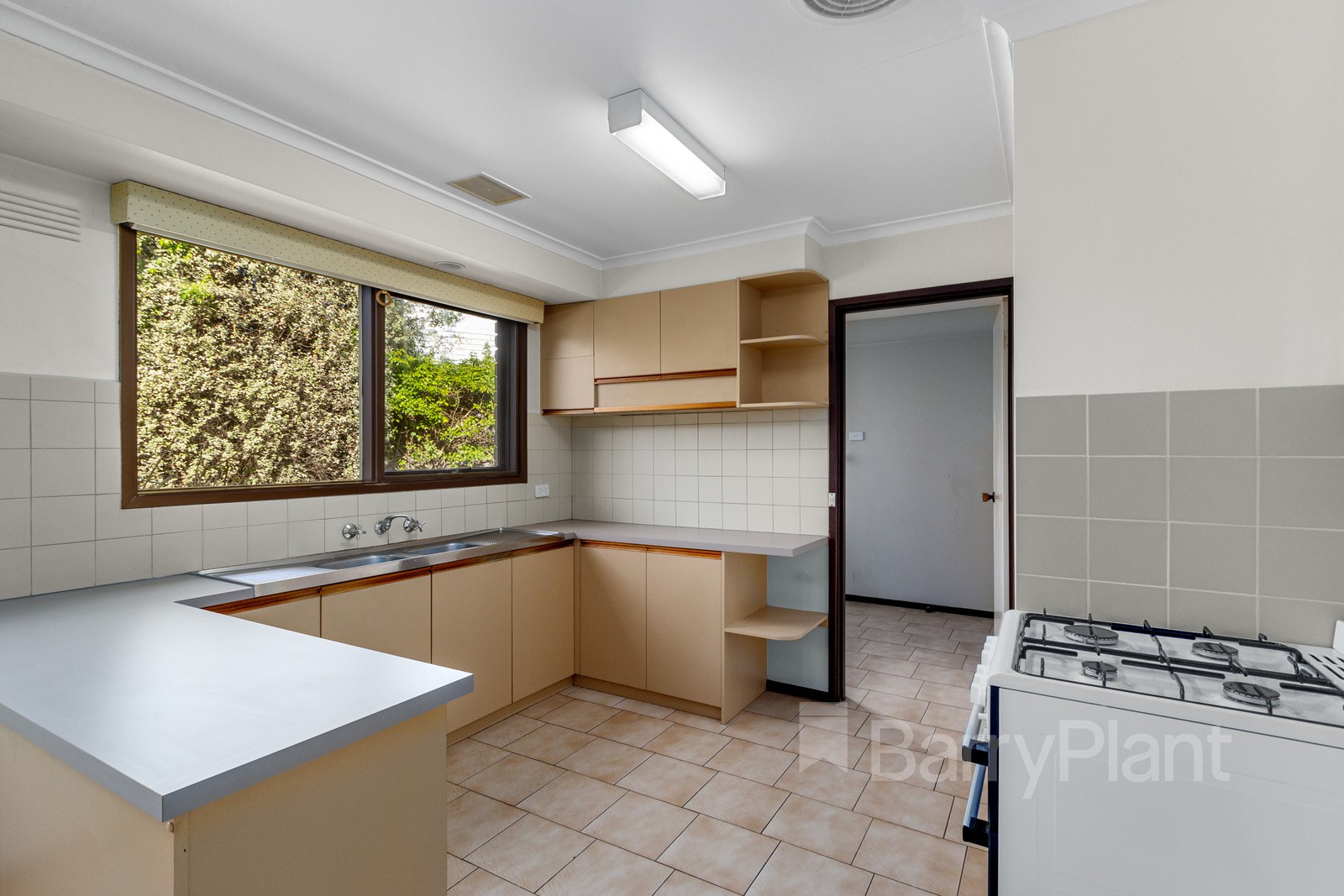 2 Whitehaven Street, Wantirna, VIC 3152, Wantirna - Thumbnail 4