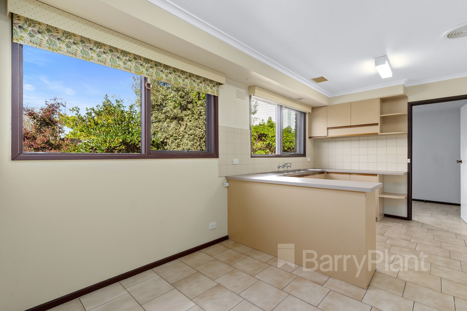 2 Whitehaven Street, Wantirna, VIC 3152, Wantirna - Thumbnail 5