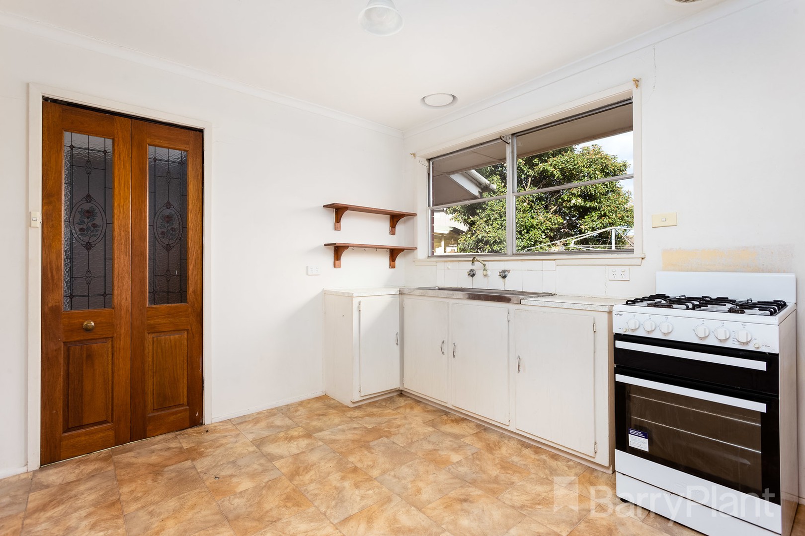 2 Whittaker Avenue, Laverton, VIC 3028, Laverton - Thumbnail 2