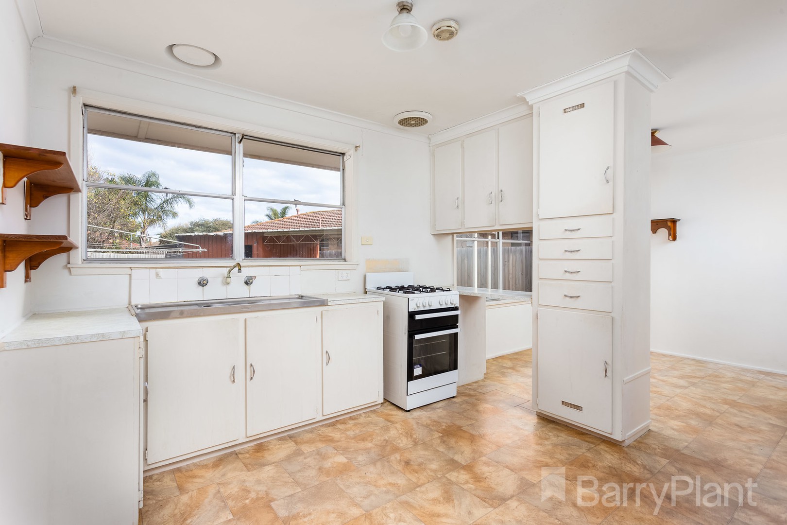 2 Whittaker Avenue, Laverton, VIC 3028, Laverton - Thumbnail 3