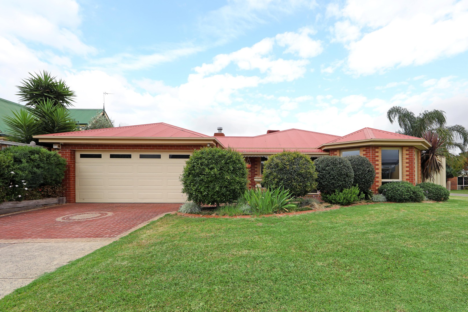 2 Whitton Court, Rowville, VIC 3178, Rowville - Thumbnail 3