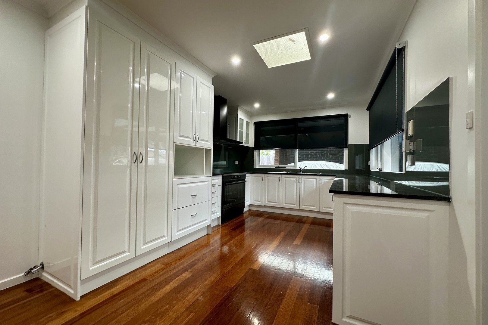 2 Willandra Court, Taylors Lakes, VIC 3038 - Thumbnail 2 - 24/11/2025