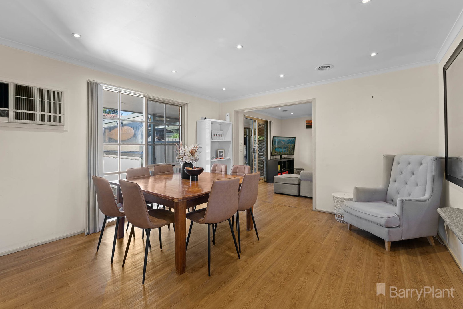 2 Winnie Court, Narre Warren, VIC 3805, Narre Warren - Thumbnail 3