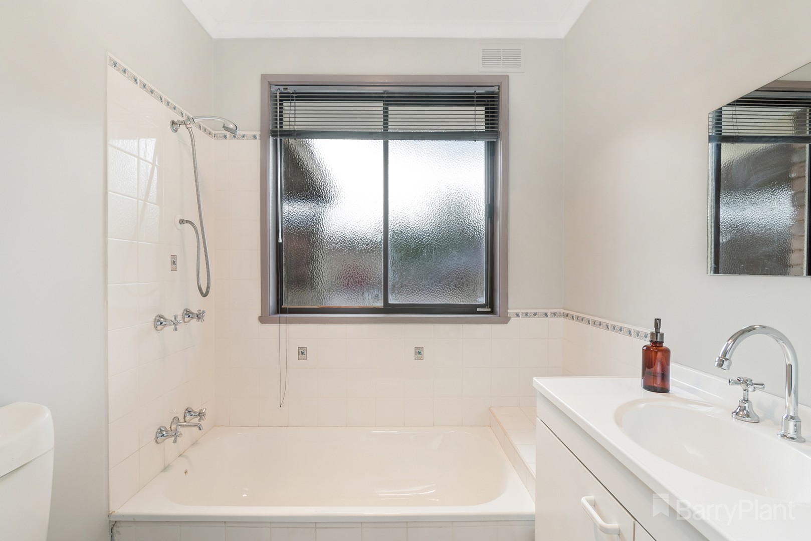 2 Withers CloseSunbury, VIC 3429, Sunbury - Thumbnail 7