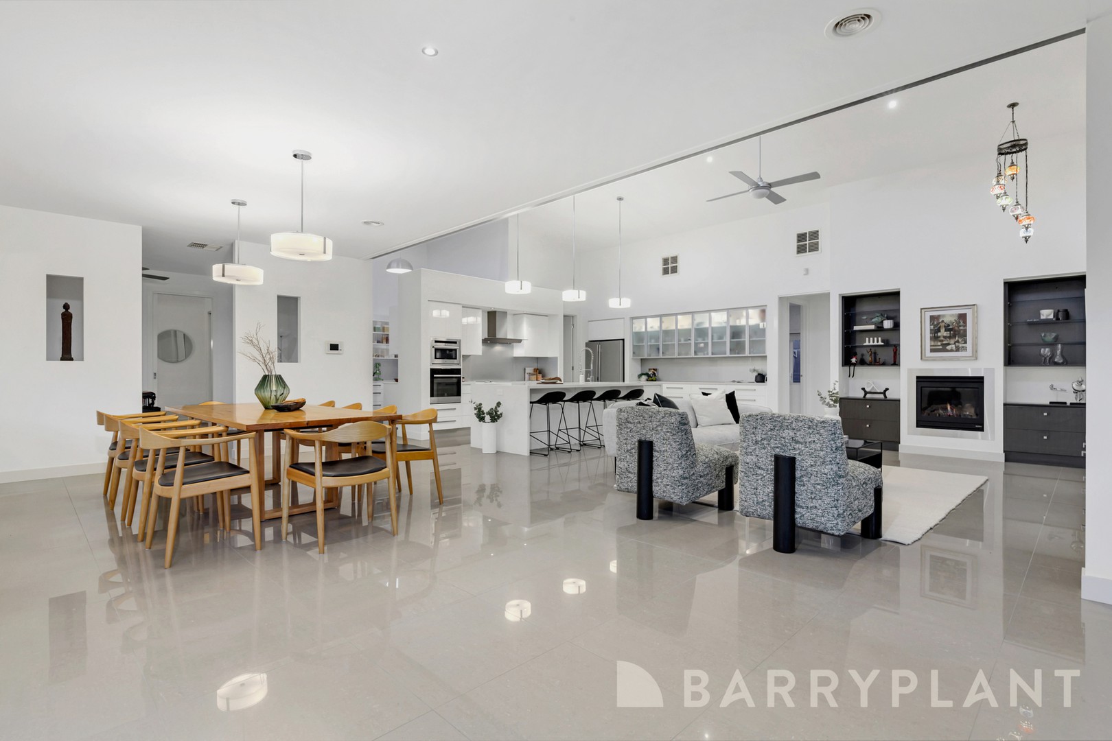 2 Worcester Crescent, Bundoora, VIC 3083, Bundoora - Thumbnail 3
