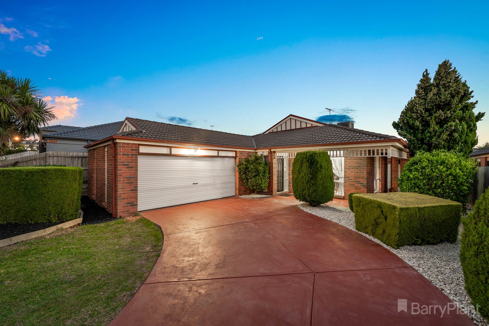 2 Wynen Court, Narre Warren, VIC 3805, Narre Warren - Thumbnail 2
