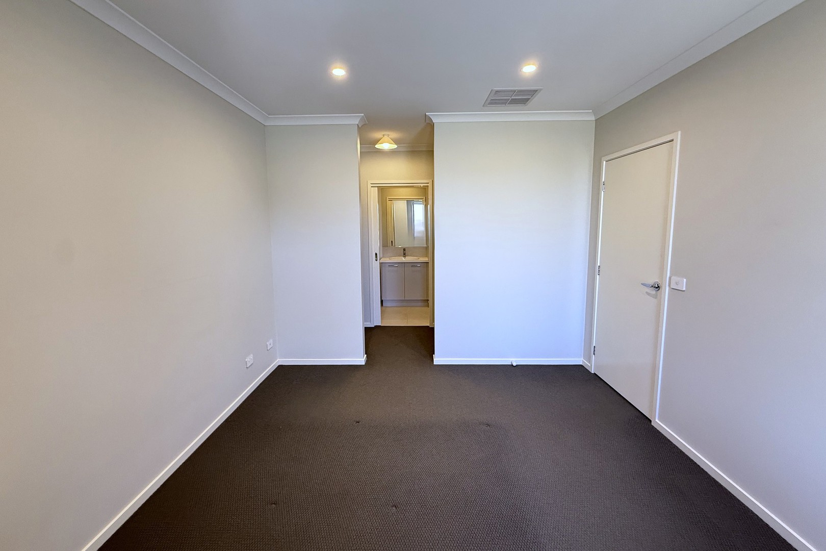 20 Akthar Avenue, Rockbank, VIC 3335, Rockbank - Thumbnail 5